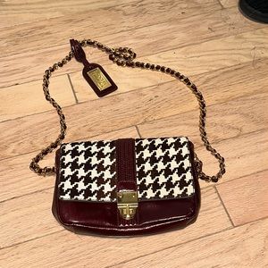 Houndstooth Burgundy Leather Badey Mischka Purse